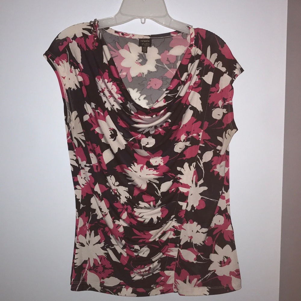 Sleeveless formal dress shirt